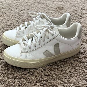 Veja White Leather Low-Top Sneakers with Light Gray Accents